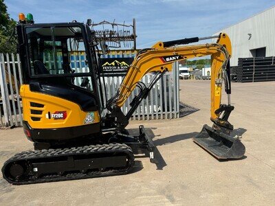 mini digger excavator Dumper Roller Hitachi Volvo