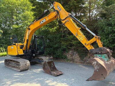 JCB JS131, 13 Ton Tonne Mini Digger JCB 15 14 Hitachi Komatsu Doosan 140X JS130