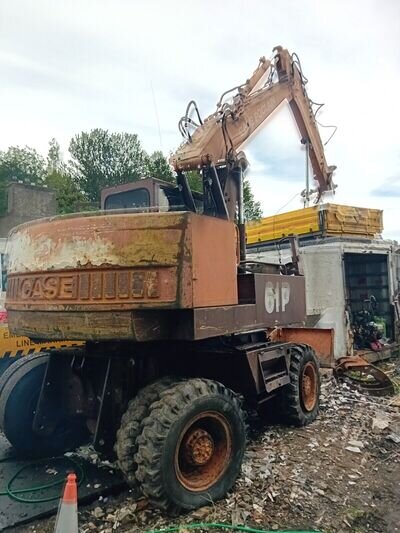Case poclain rubber duck excavator Case poclain rubber duck excavator