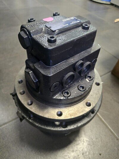 Transmital/Bonfiglioli 702C2KAB42G026VS35LABICC Final Drive Motor Transmital/Bonfiglioli 702C2KAB42G026VS35LABICC Final Drive Motor