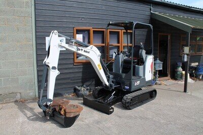 Bobcat E19 !£8,750+VAT! 2 ton Mini Digger *YEAR 2016 2676 HOURS 3 BUCKETS* Bobcat E19 !£8,750+VAT! 2 ton Mini Digger *YEAR 2016 2676 HOURS 3 BUCKETS*