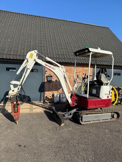 TAKEUCHI TB215 2018- Digger/ Excavator & Breaker (LOW HOURS)- TO HIRE OR BUY ! TAKEUCHI TB215 2018- Digger/ Excavator & Breaker (LOW HOURS)- TO HIRE OR BUY !