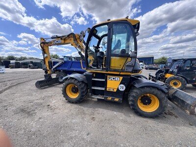 JCB Hydradig Wheeled Excavator, 11 Ton, Engcon Tiltrotator ready