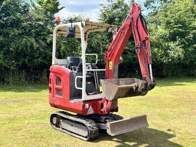 2017 Volvo EC18d Mini Digger Excavator Low Hours 2017 Volvo EC18d Mini Digger Excavator Low Hours