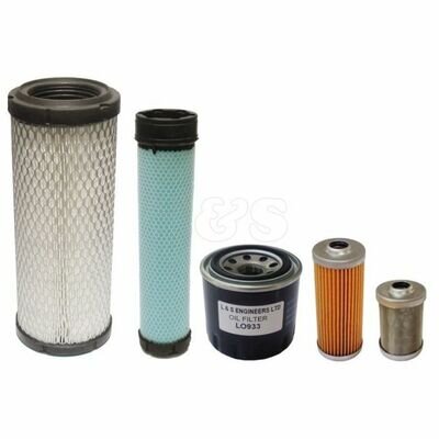 Filter Service Kit for Takeuchi TB135 Mini Digger/Excavator (3TNE88 Engine) Filter Service Kit for Takeuchi TB135 Mini Digger/Excavator (3TNE88 Engine)