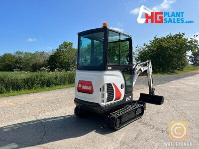 Bobcat E17 1.75 Ton Mini Digger Expanding tracks 900 hours Kubota JCB