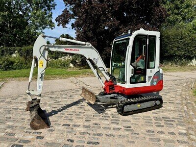 TAKEUCHI TB219 Mini Digger / Excavator - ONLY 165 HOURS! - IMMACULATE!