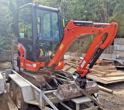 Kubota KX016-4 Mini Digger – 1.6 Ton, 2,200 Hrs, Immaculate – £11,500 + VAT