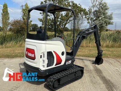 Bobcat E19 1.85 ton mini digger Expanding tracks 2021 Kubota