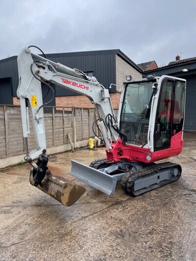 Takeuchi Excavator TB 230
