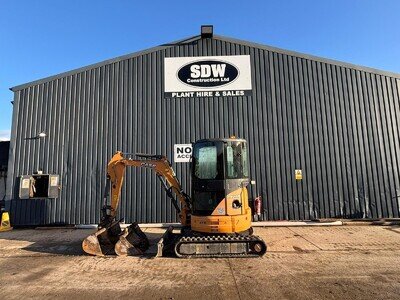 2.5 / 3 ton mini digger excavator, Case CX26B, *2016* Q-hitch **1855 HRS**!!