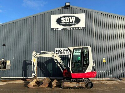 2.5 / 3 ton mini digger excavator, Takeuchi TB228, QH & 3 x BKTS ** 2013yr