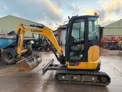 2022 Liugong 9027F 2.7ton Mini Excavator Digger