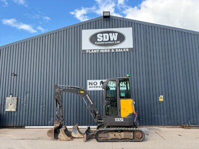 2.5 / 3 ton mini digger excavator, Volvo ECR25, 2018, *2872hrs*