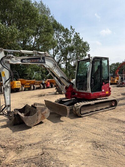 Takeuchi TB260 midi excavator