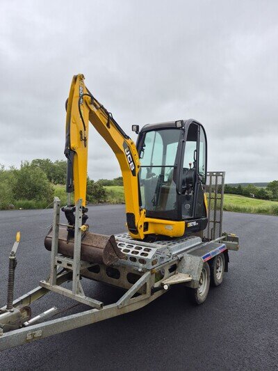 JCB 8018 CTS Mini Digger With Indespension Plant Trailer Complete With DigaDoc