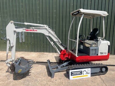 TAKEUCHI TB016, 1.6 TONNE. MINI EXCAVATOR DIGGER, QUICK HITCH, 3 BUCKETS.