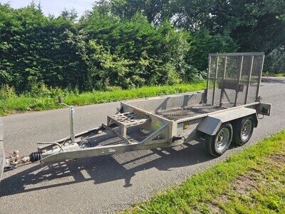 £1400+vat, 2018 Indespension 2700kg 8' x 4' mower tractor digger Plant Trailer.